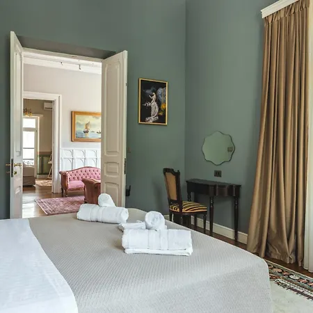 Victoria Mansion A Luxurious Neoclassical Experience 4*