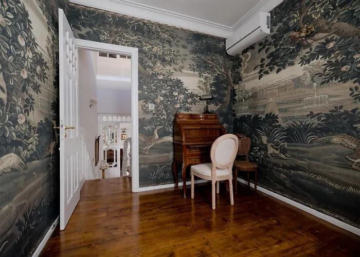 ベッド・アンド・ブレックファスト Victoria Mansion A Luxurious Neoclassical Experience Rhodes City