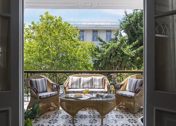 Victoria Mansion A Luxurious Neoclassical Experience ベッド・アンド・ブレックファスト Rhodes City