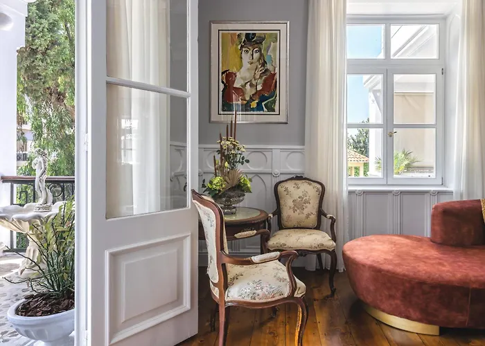 ベッド・アンド・ブレックファスト Victoria Mansion A Luxurious Neoclassical Experience