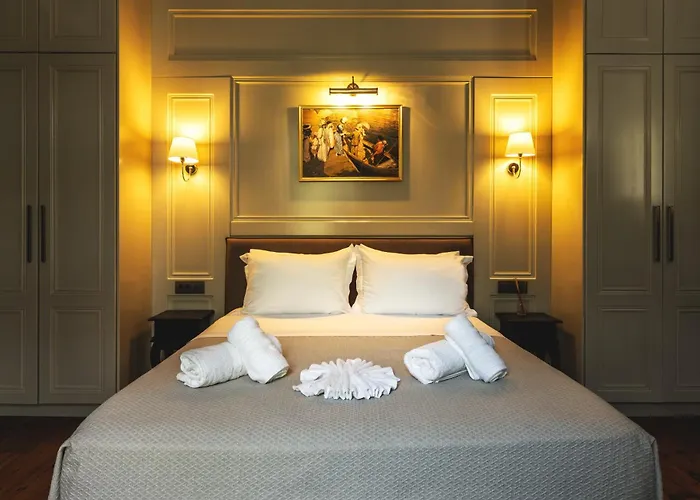 Victoria Mansion A Luxurious Neoclassical Experience ベッド・アンド・ブレックファスト 4*