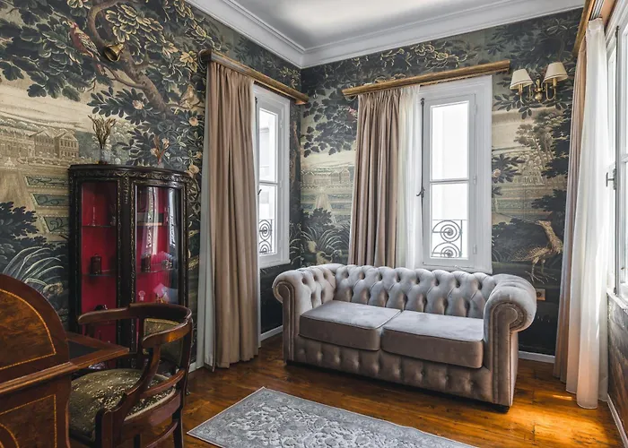 Victoria Mansion A Luxurious Neoclassical Experience