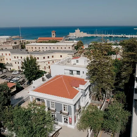 Bed & Breakfast Victoria Mansion A Luxurious Neoclassical Experience