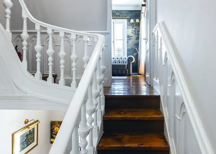 Victoria Mansion A Luxurious Neoclassical Experience Готель типу 